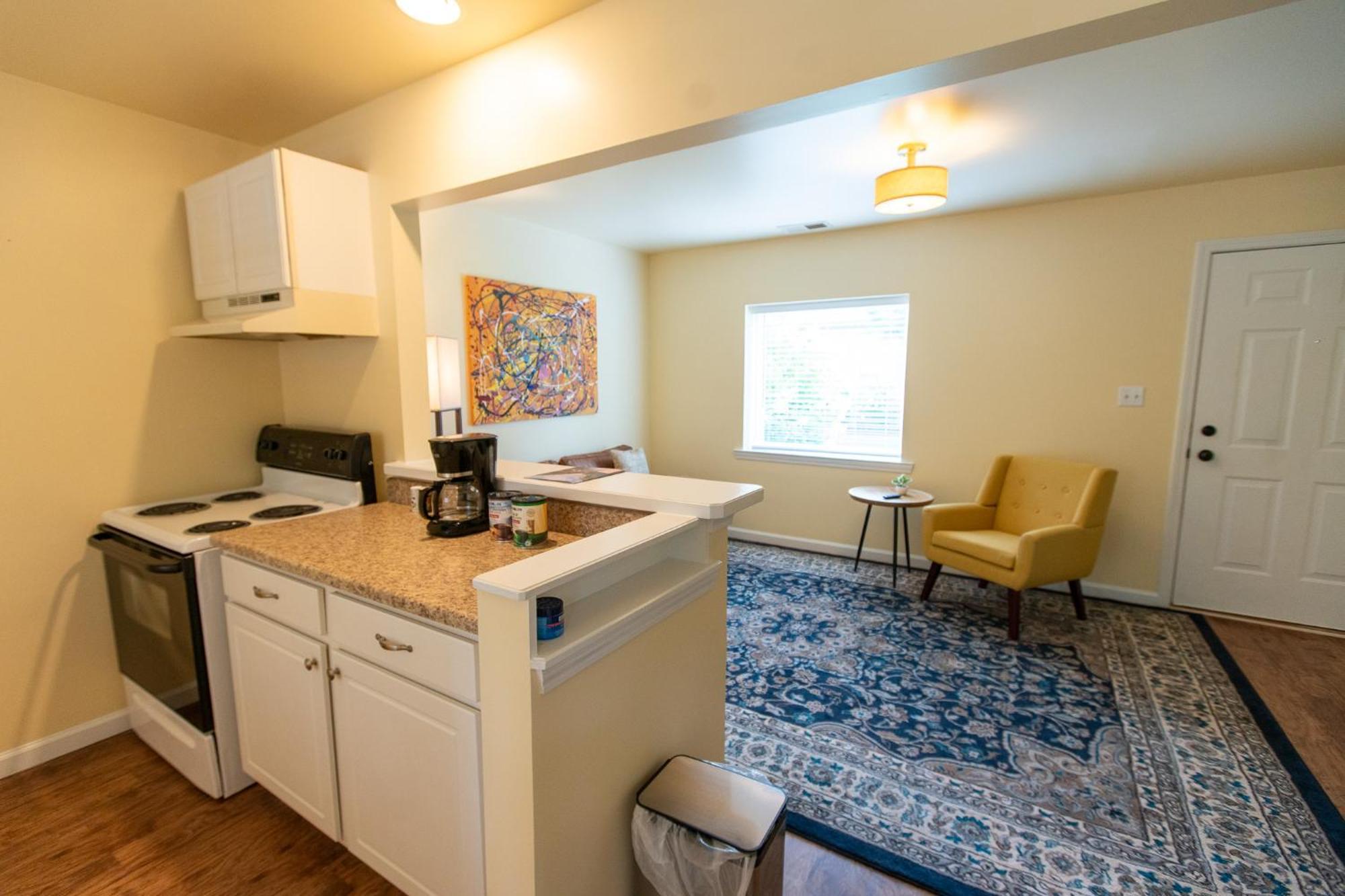 Howard'S Creek Inn White Sulphur Springs Ngoại thất bức ảnh